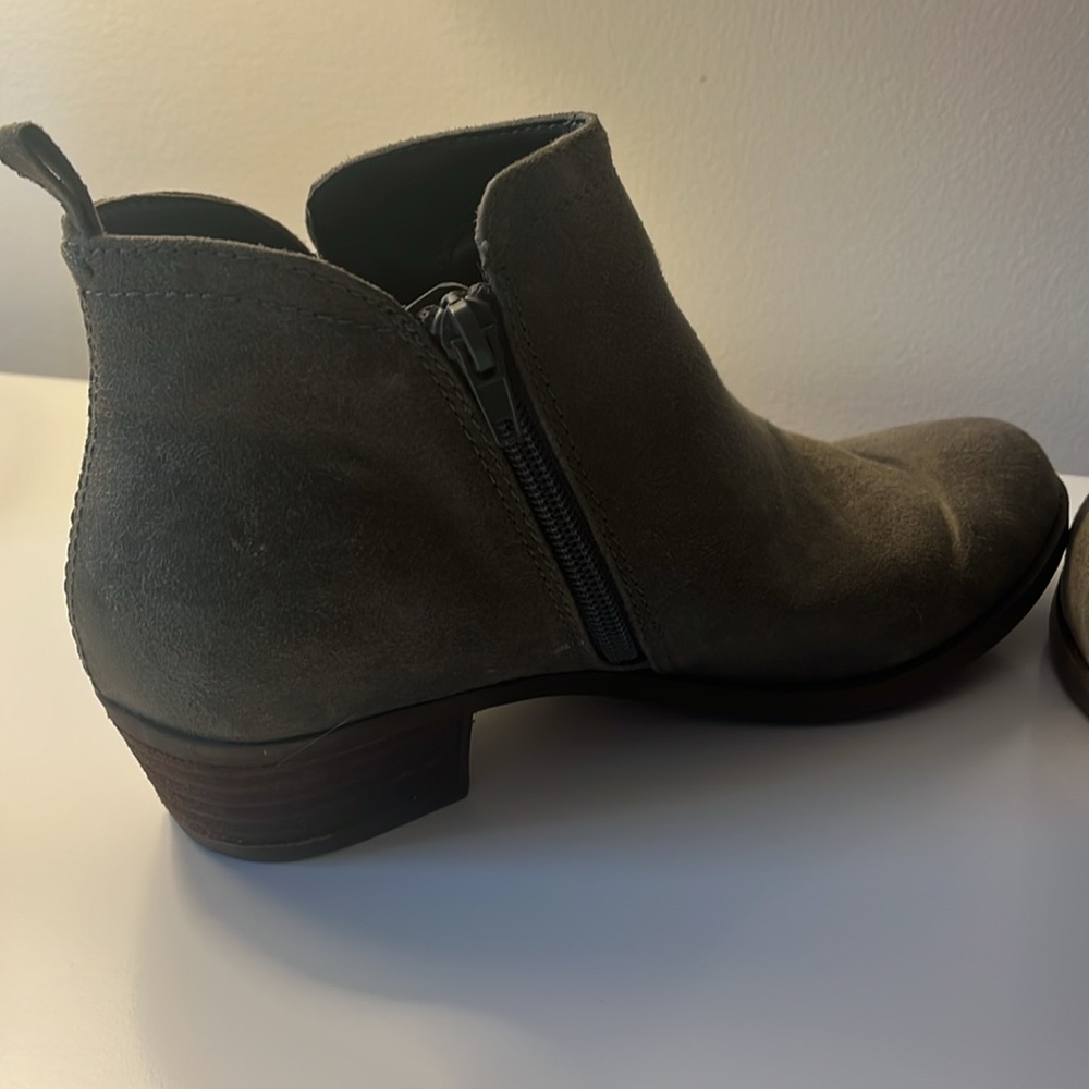 Women's Suede Ankle Boots - Dark Green - Picture 4 of 5